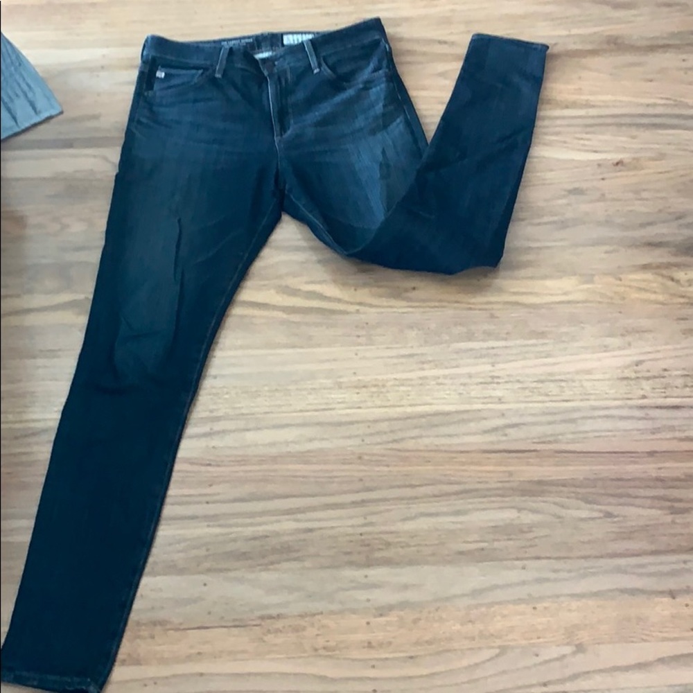 Ag the Farrah skinny high-rise skinny 29 dark wash EUC $188